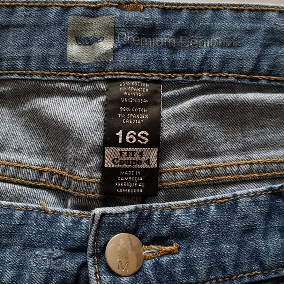 Mossimo Distressed Curvy Boot Cut Jeans Sz16S - Picture 3 of 7